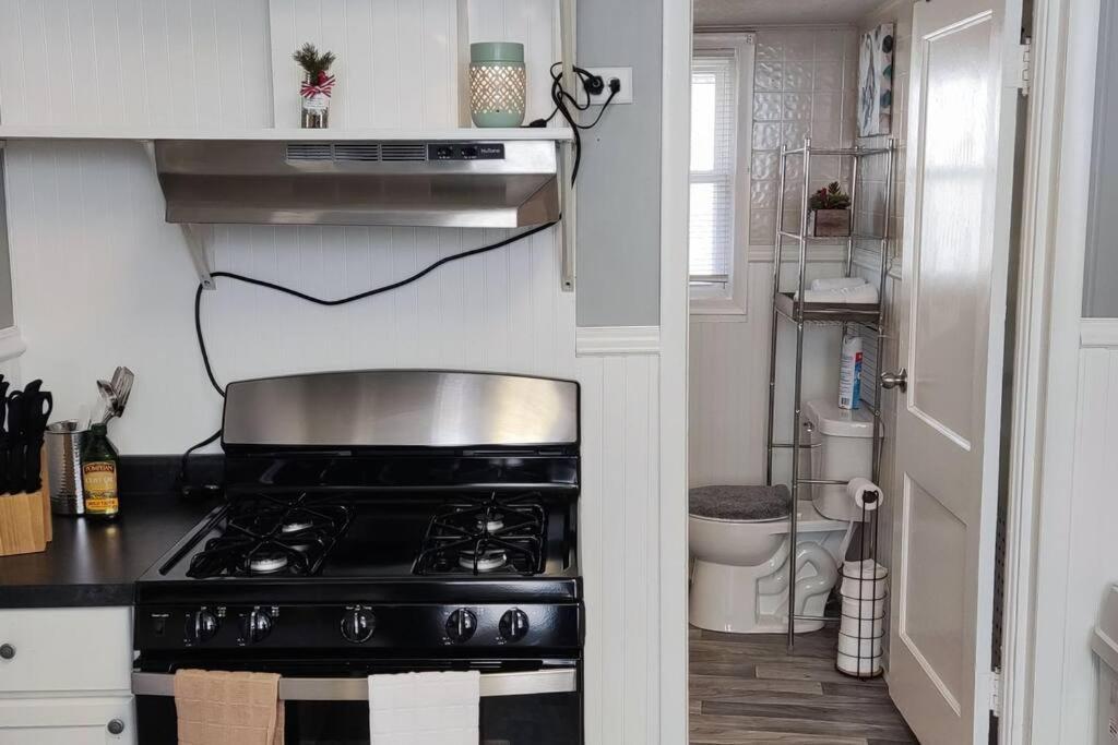 Perfect Combo Of Charm & Comfort- 2Bedroom Home Noblesville Zewnętrze zdjęcie
